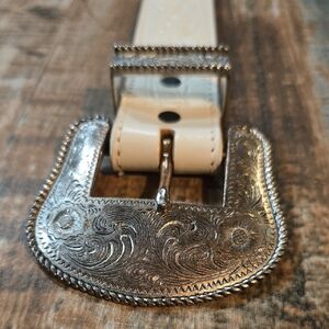 Silver Buckle Creamy White Leather Belt